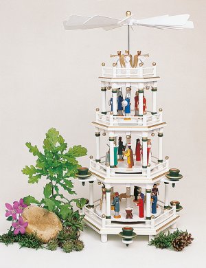 Pyramid crib 4 floors, white