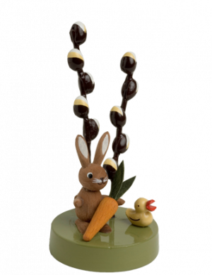 Hase mit Maikätzchen