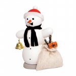 smoker snowman with gifts bag