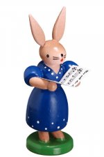 Hasenfrau mit Notenblatt