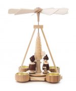 Tealight Pyramid with Carolers