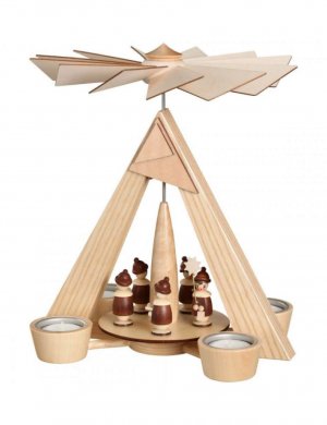 Tealight Pyramid with Carolers