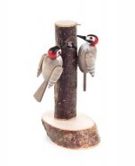 2 great spotted woodpeckers on the Trunk