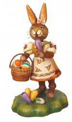 Hubrig Collectibles - bunny mum with crokus