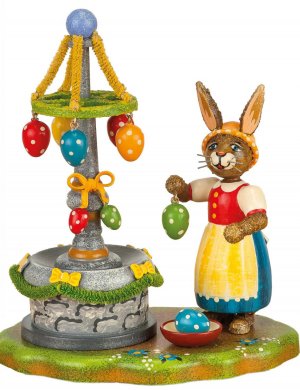 Hubrig Collectibles - Easter Fountain