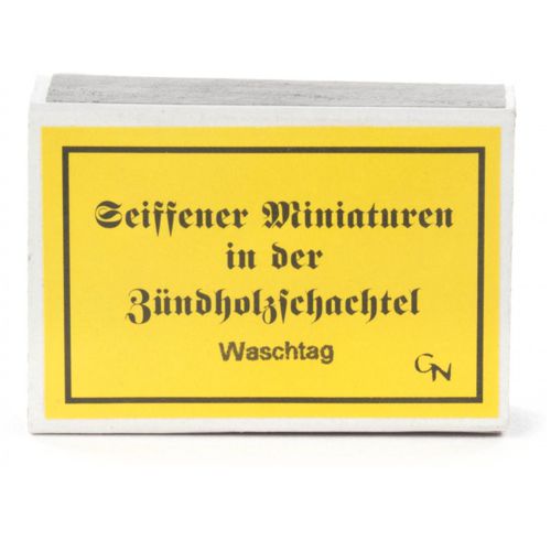 Miniatures in Matchbox - Wash day
