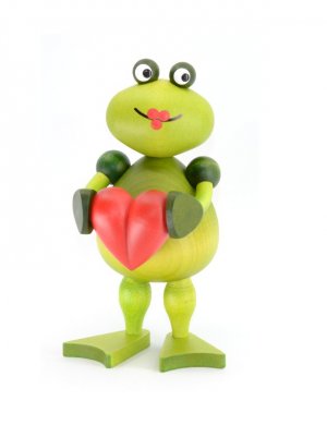 Frog Frederike with a heart