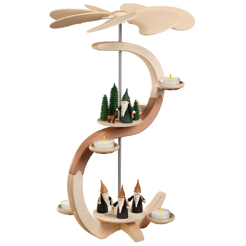 S-shaped pyramid Mountain gnome and hunter gnome, 2 floors