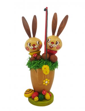 Rabbit children in the Easter basket