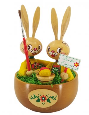 Easter bunnies in the basket