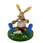 Sniff bunny Paul the lover