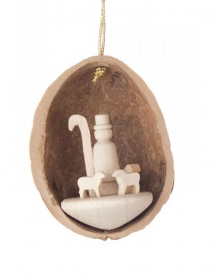 Hangings shepherd in walnut shell