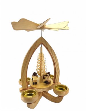 Tealight pyramid wood chopper