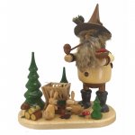 Smoker forest gnome feeding manger