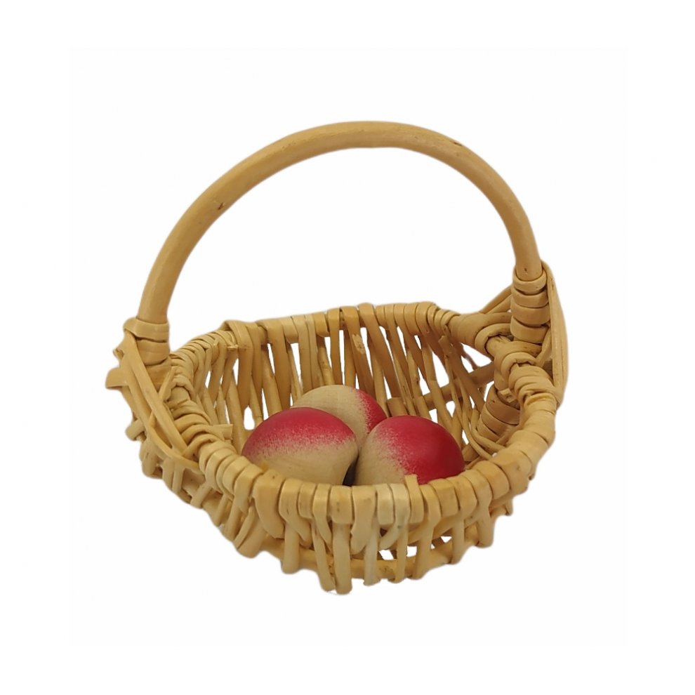 Basket with 3 apples