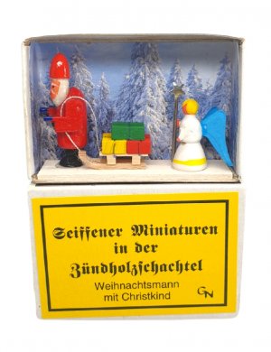  matchbox - santa claus with christ child