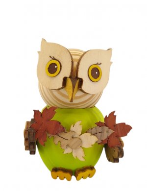 Wooden figure mini owl with garland of leaves