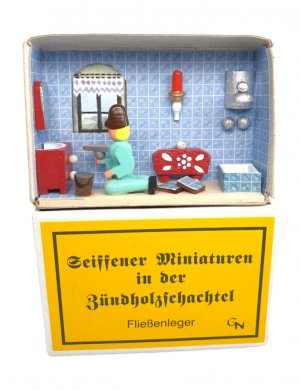 Zündholzschachtel - Fließenleger