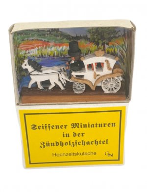 28-164-zuendholzschachtel-hochzeitskutsche-