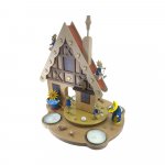 162-50-Pyramide-für-Teelicht-Haus-mit-Mondfamilie-1-WEB1000x1000