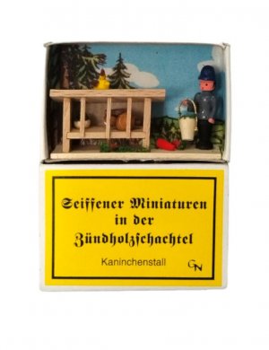 Matchbox - rabbit hutch