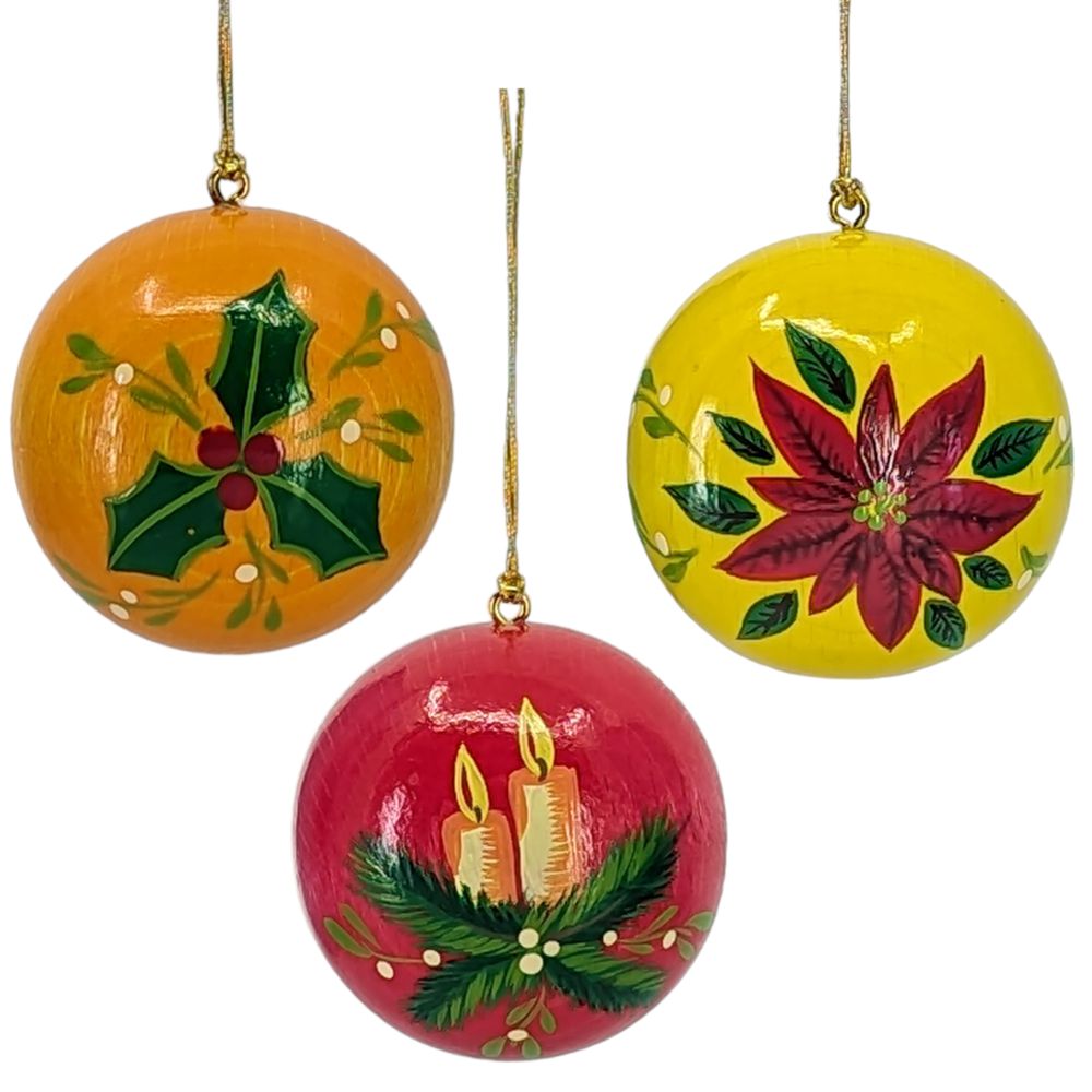 Hanging Christmas motifs, 3 pieces.