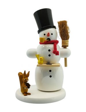 Smoker snowman with squirrel