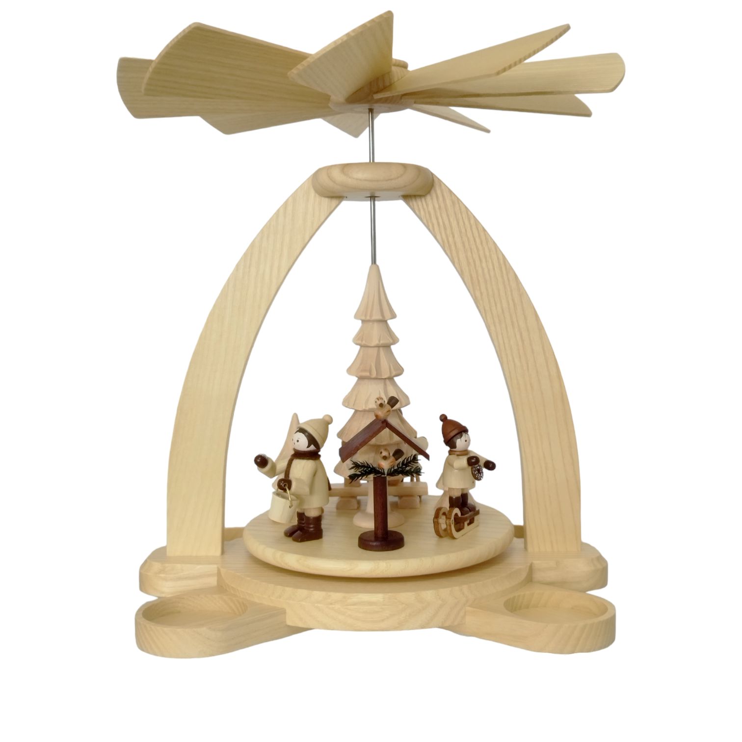 Tealight pyramid bird feeding